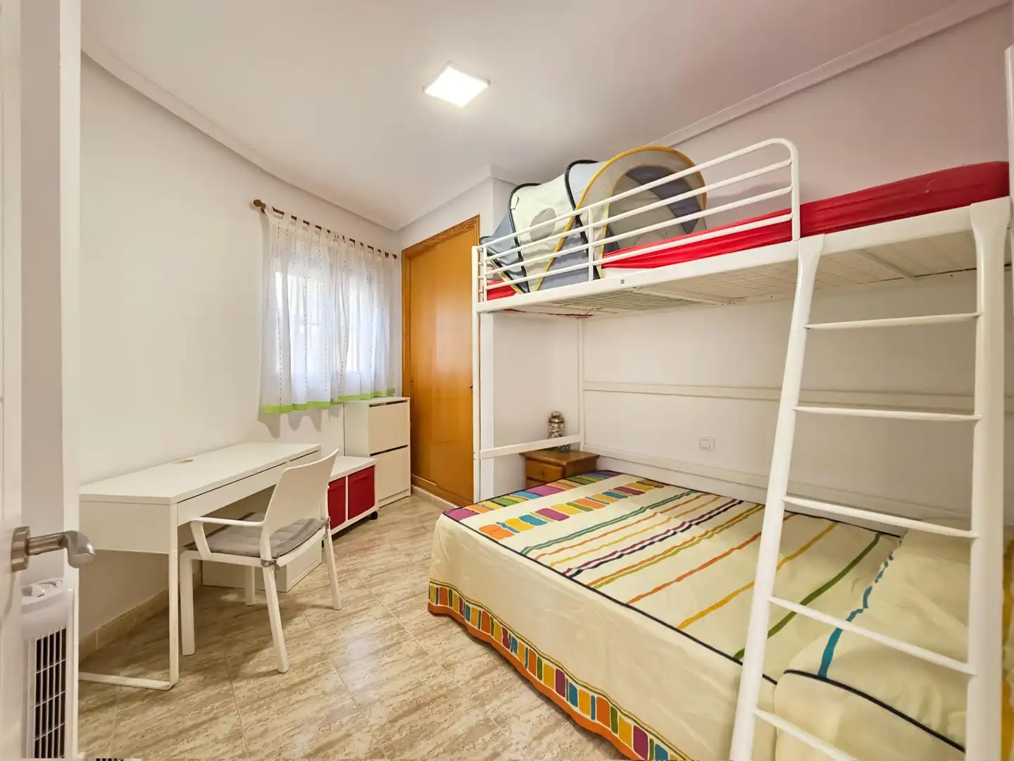 Apartamento con terraza en venta en Los Arenales del Sol, imagen 24