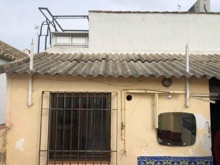 Exterior view of House or chalet for sale in  Córdoba Capital  with Terrace and Storage room