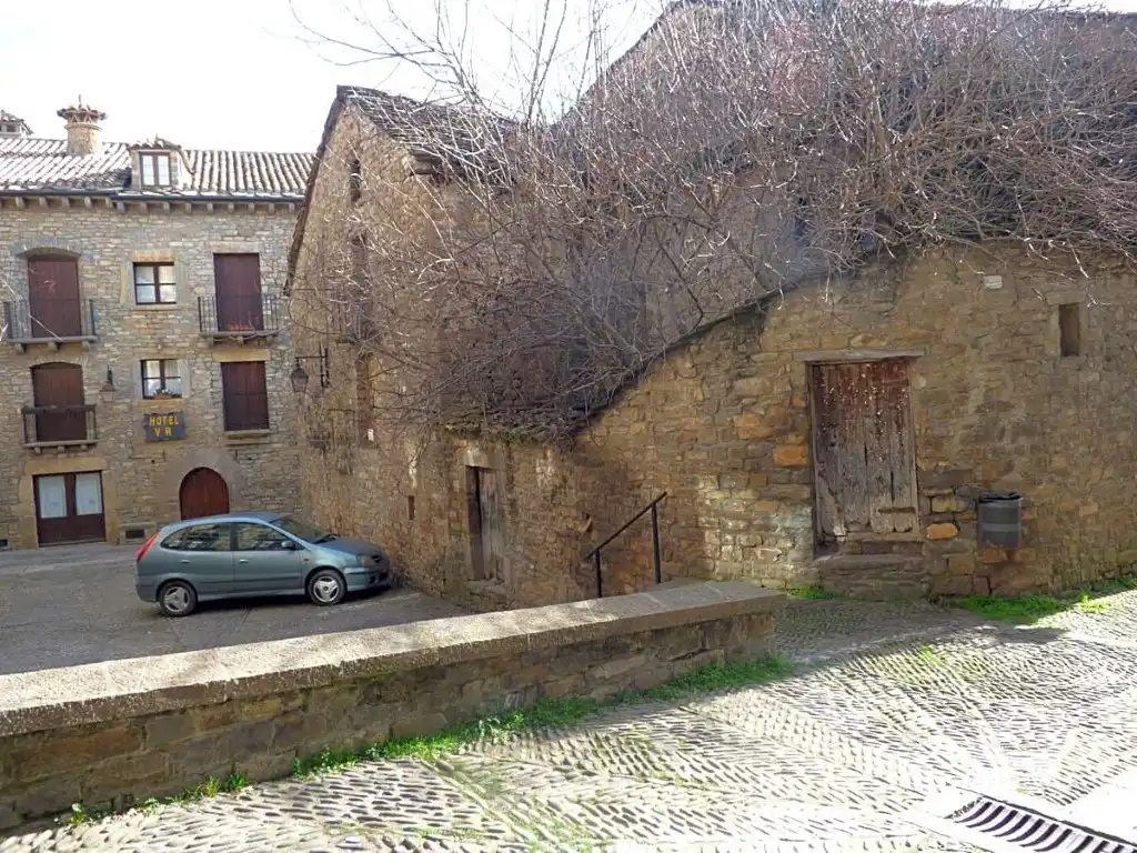 Houses for sale in C. Sta. Cruz, 27-25, Aínsa-Sobrarbe