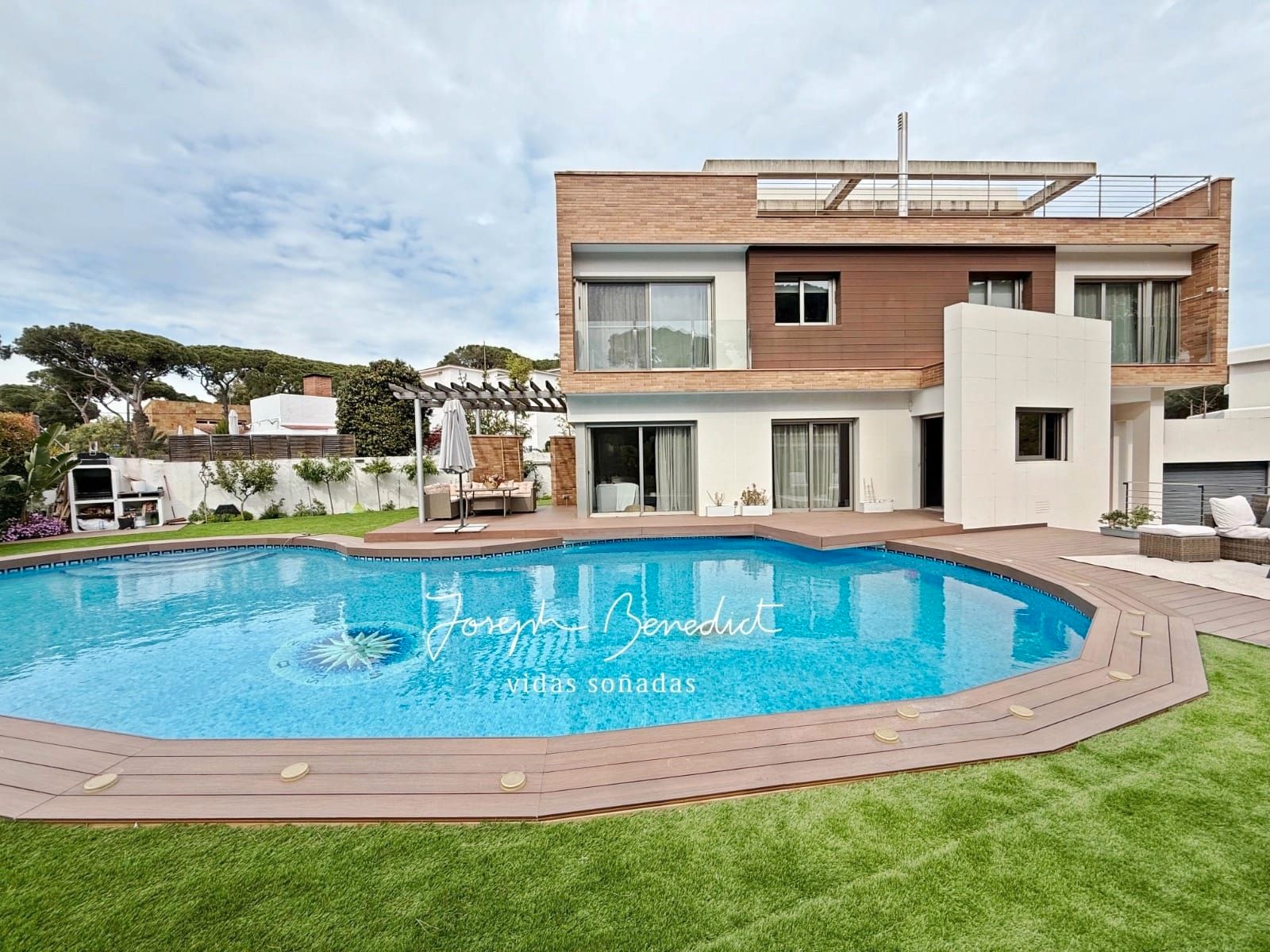 House or chalet for sale in La Pineda