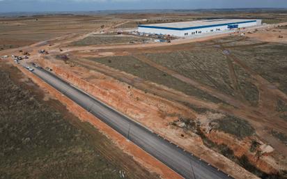 Vista exterior de Terreny industrial en venda en Noblejas