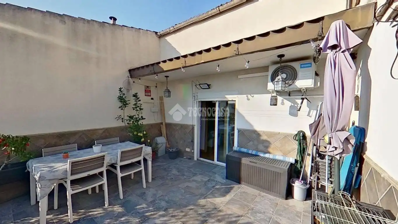 Terrace of Flat for sale in Manresa  with Terrace, Storage room and Furnished
