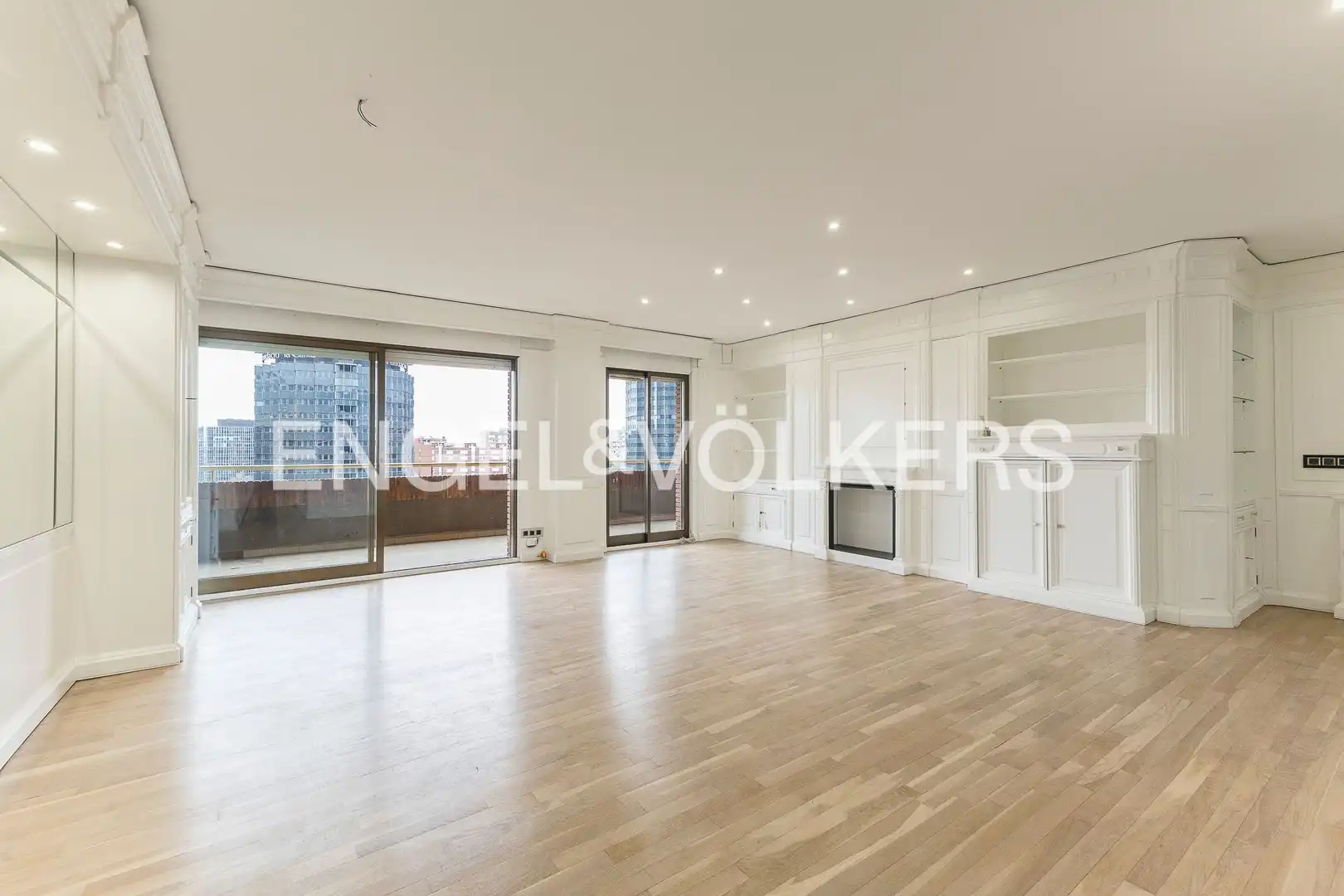 Flat with terrace to rent in Les Corts, imagen 9