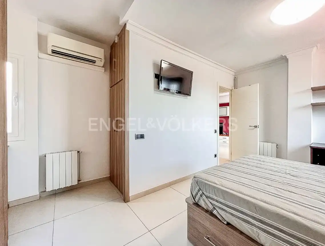 Habitación de Ático en venta en Barcelona con Aire acondicionado, Calefacción y Amueblado