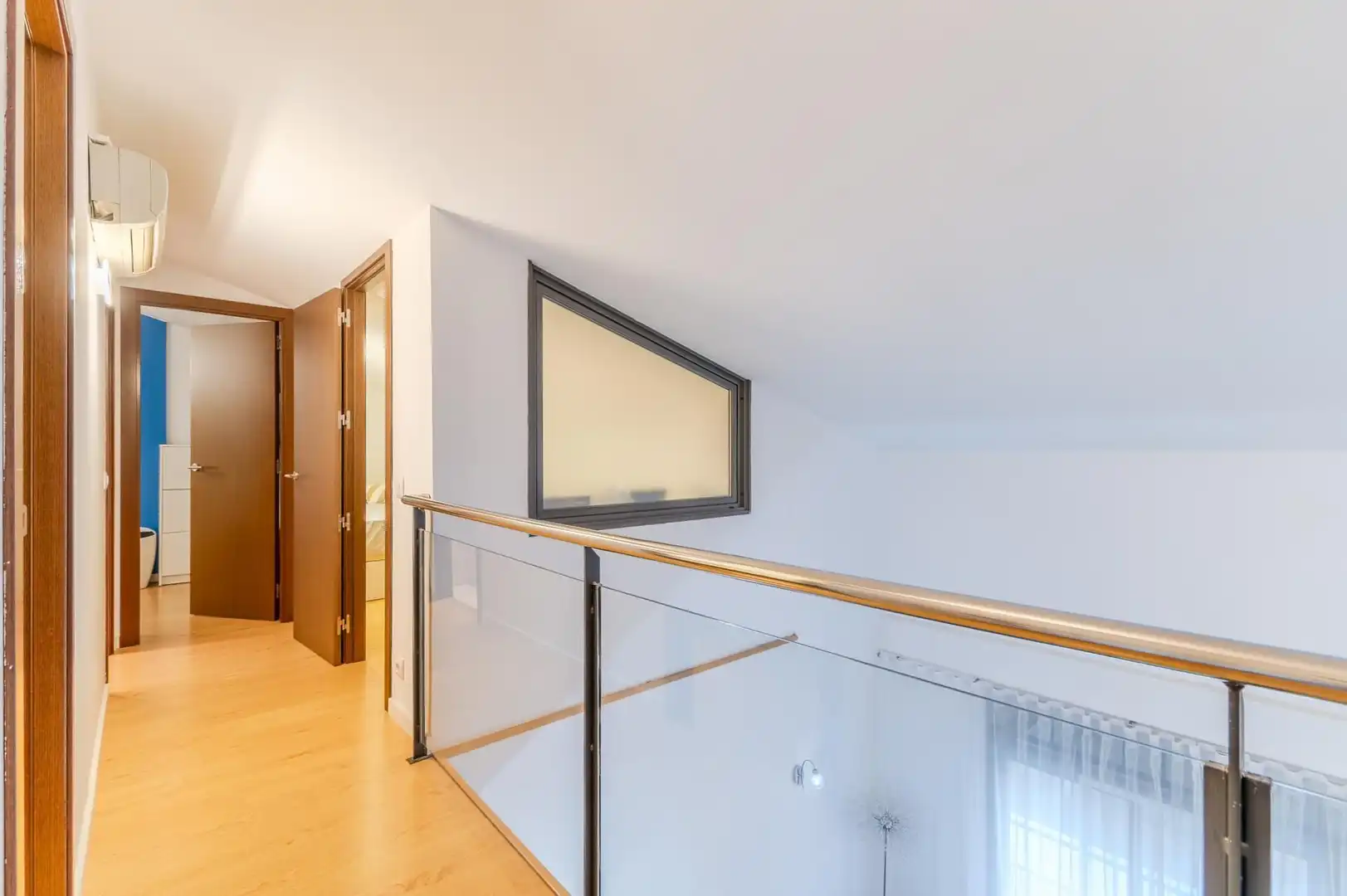Wohnung zum Verkauf in Salt mit Klimaanlage, Heizung und Terrasse