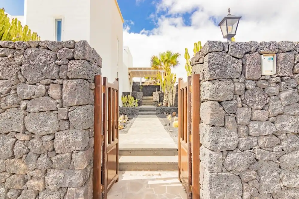 Casa o chalet en venta en Haría con Terraza y Balcón