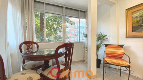 Foto 2 de Pis en venda a Calle de Emilio Ferrari, Pueblo Nuevo, Madrid