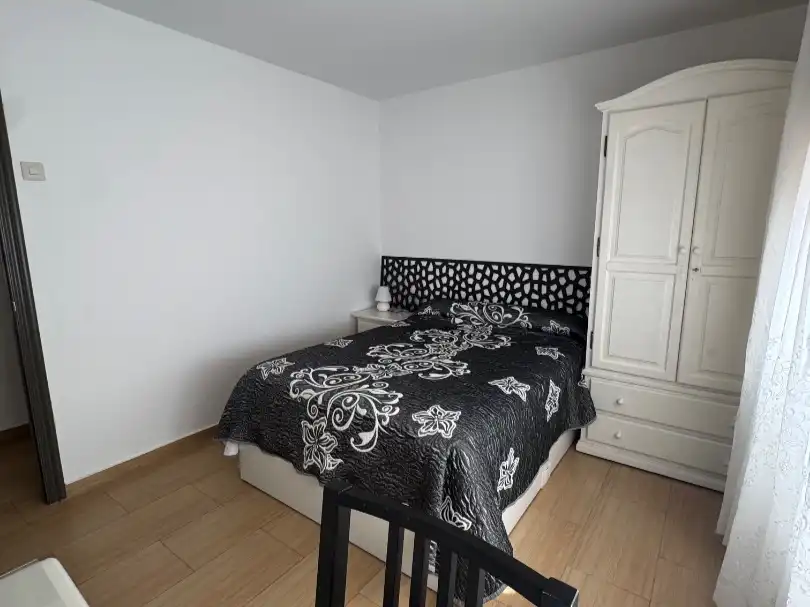 Bedroom of Flat for rent in Los Castros