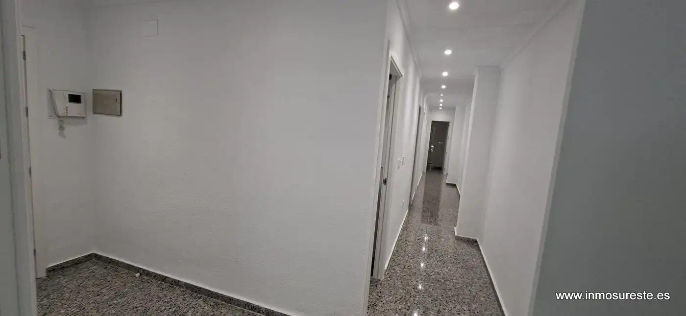 Flat for rent in Orihuela  with Balcony