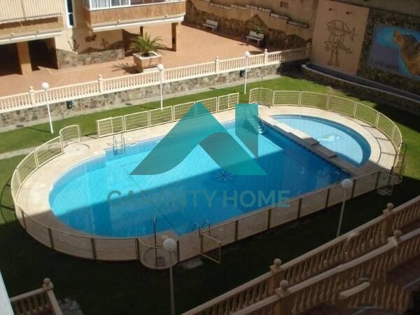Swimming pool of Flat for sale in Cáceres Capital  with Air Conditioner, Heating and Parquet flooring