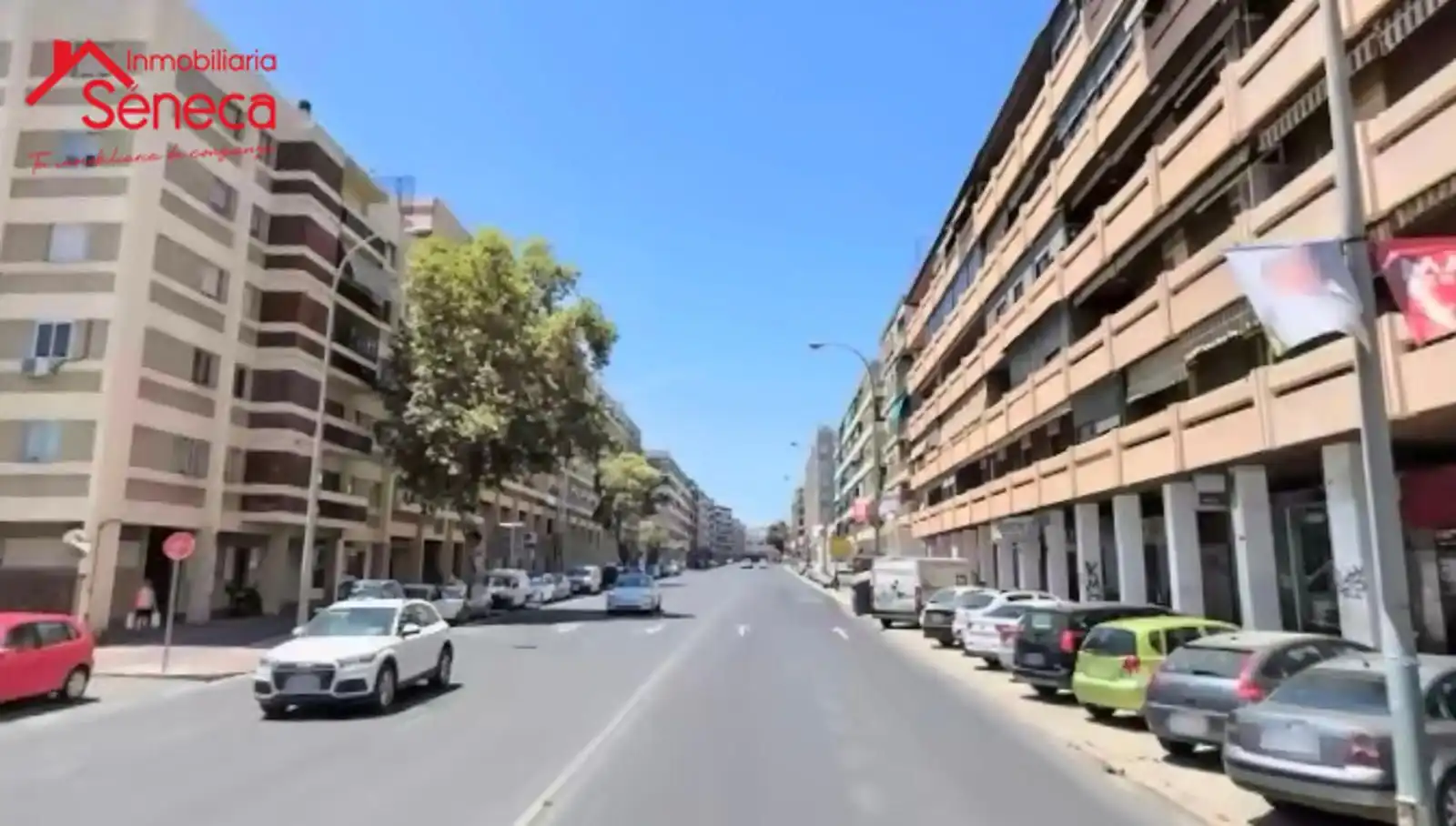 Außenansicht von Wohnung zum Verkauf in Córdoba mit Klimaanlage, Terrasse und Abstellraum