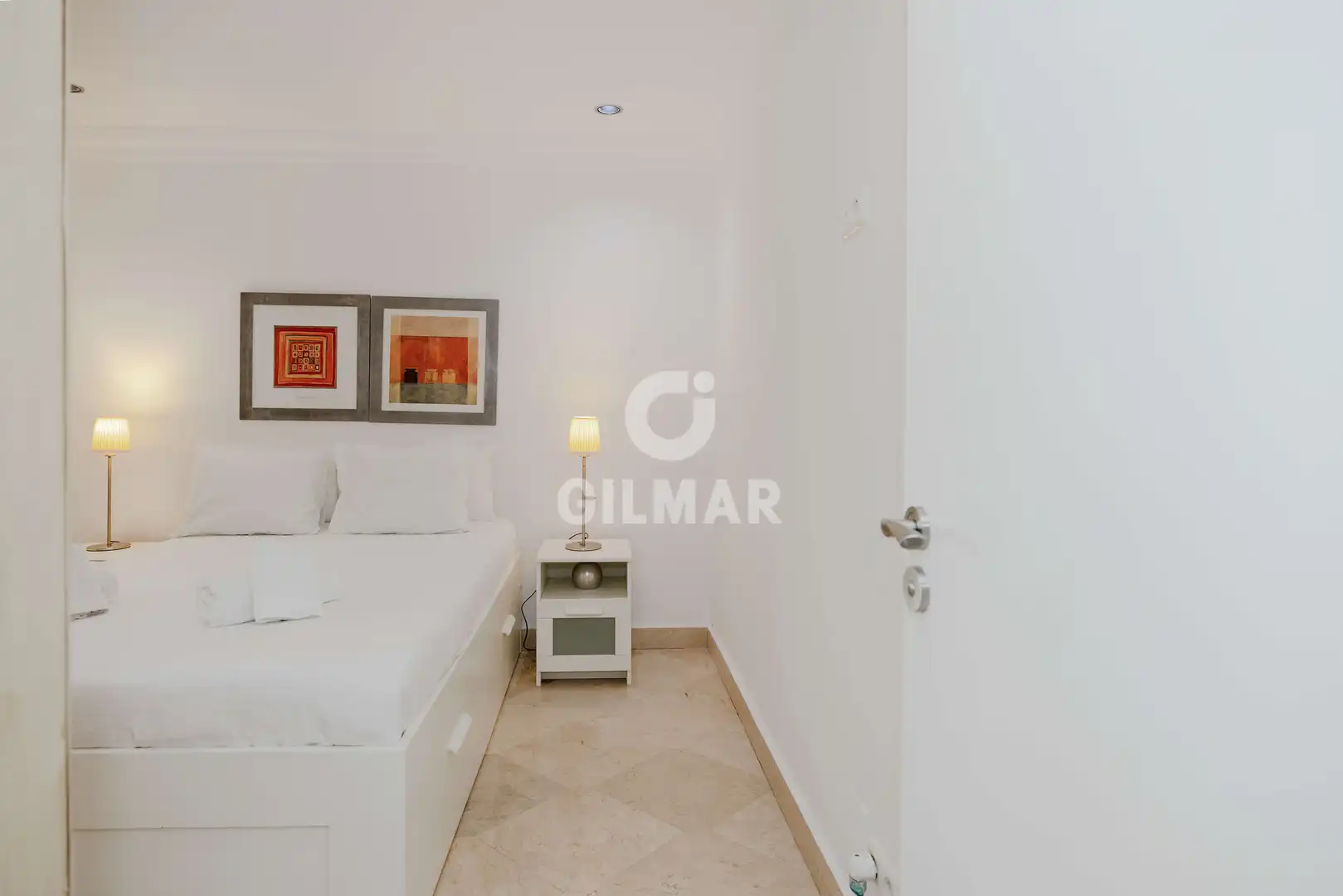 Dormitori de Apartament en venda en Marbella amb Calefacció, Jardí privat i Piscina