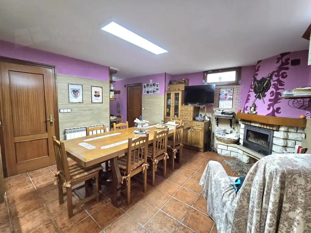 Menjador de Casa o xalet en venda en Villarcayo de Merindad de Castilla la Vieja