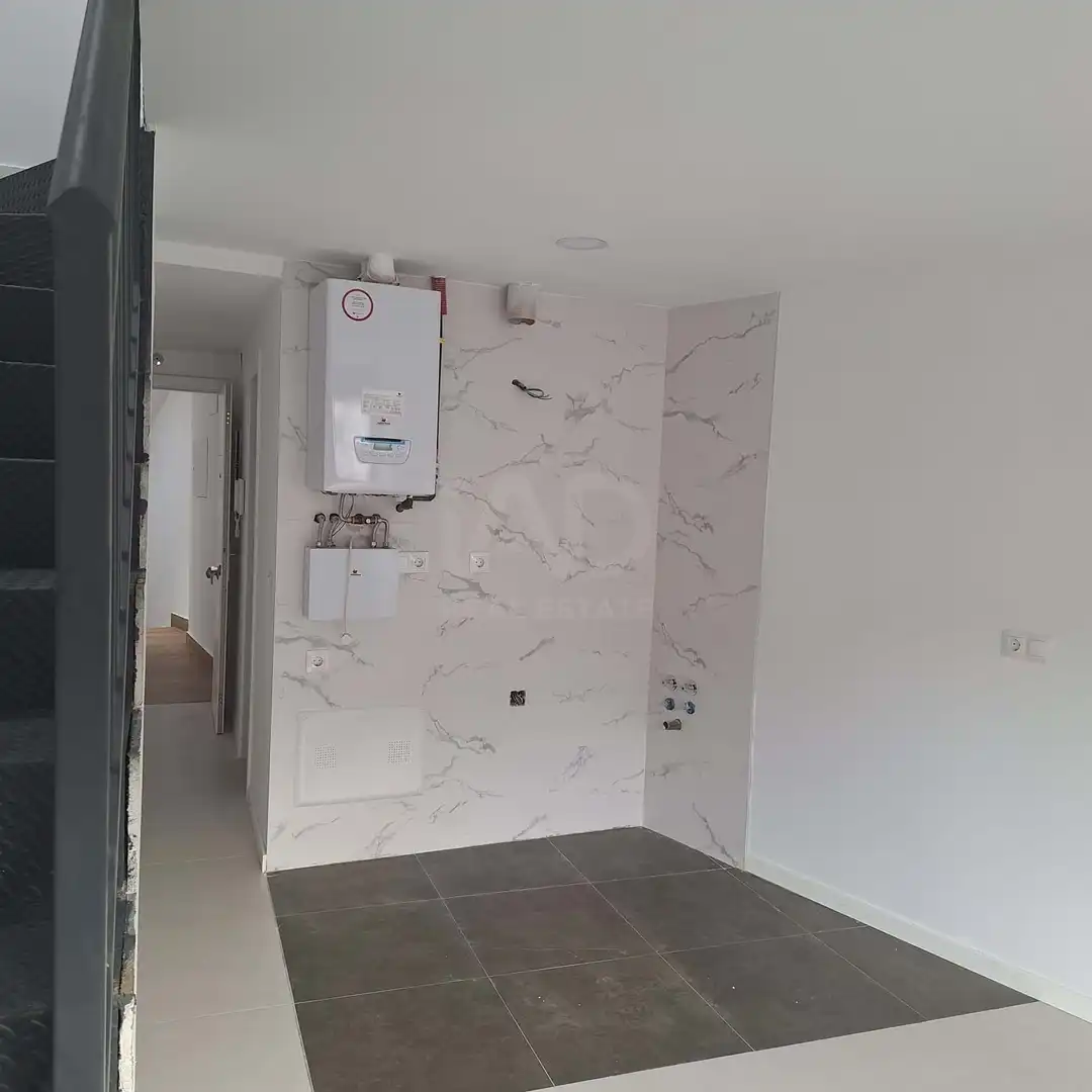 Badezimmer von Gebäude zum Verkauf in Pozuelo de Alarcón