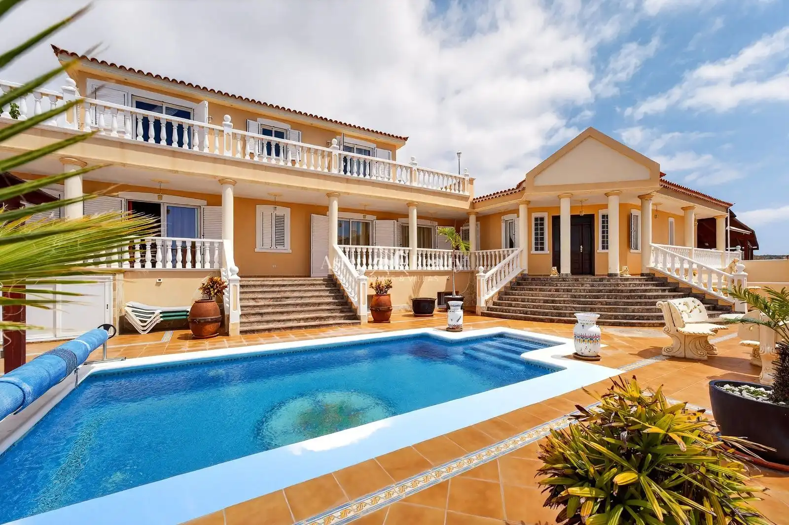 Casa con piscina en venta en La Vera 9