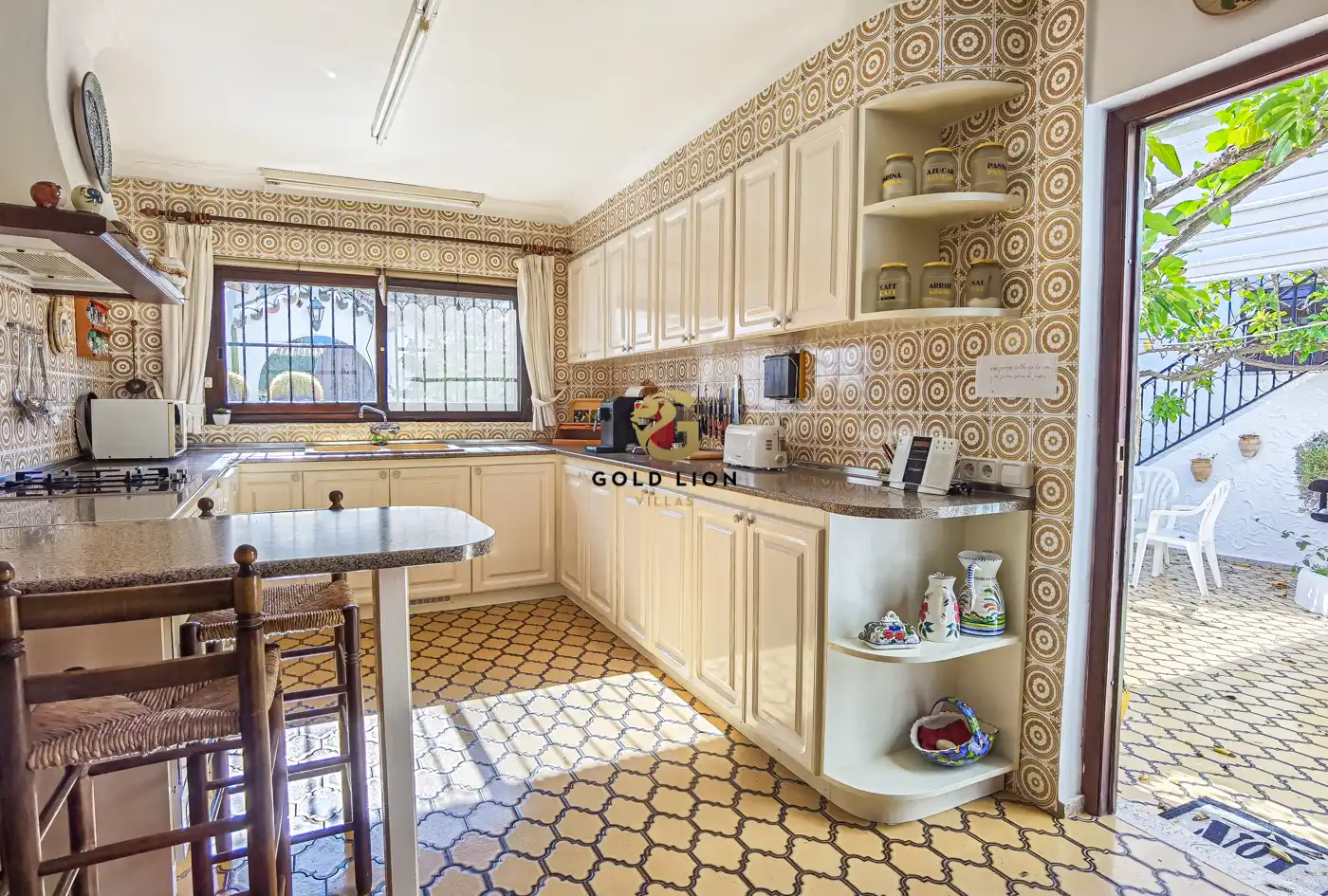 Kitchen of Houses for sale in Dénia  with Air Conditioner, Heating and Private garden