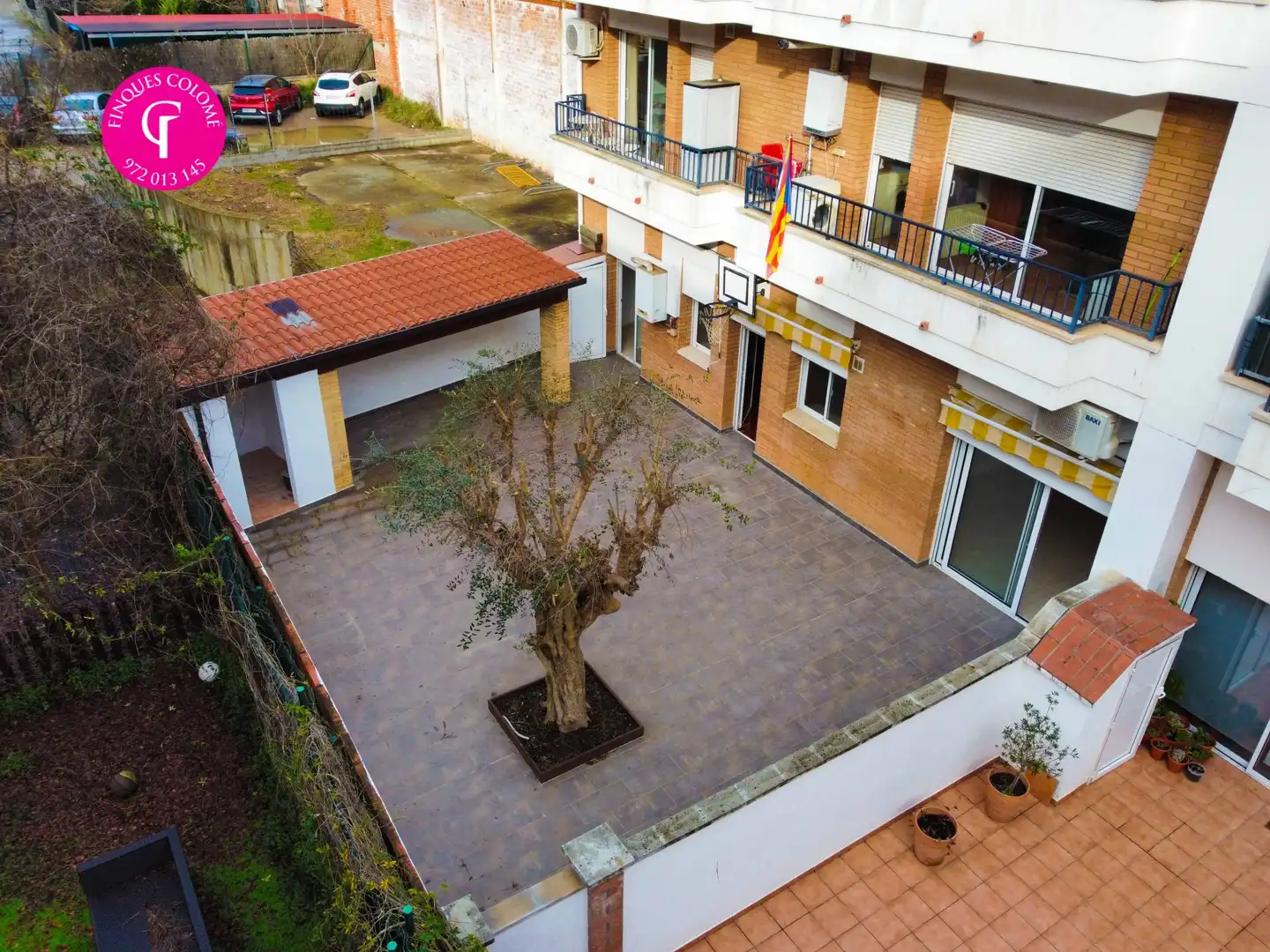 Jardí de Planta baixa en venda en Girona amb Aire condicionat, Calefacció i Terrassa