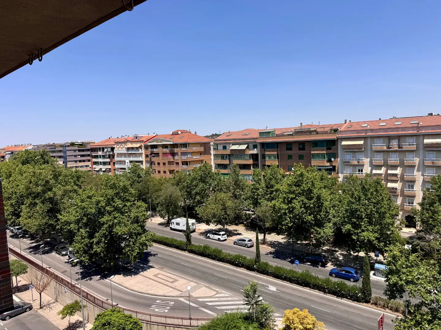 Außenansicht von Wohnungen zur Miete in Cáceres mit Klimaanlage, Heizung und Parkett