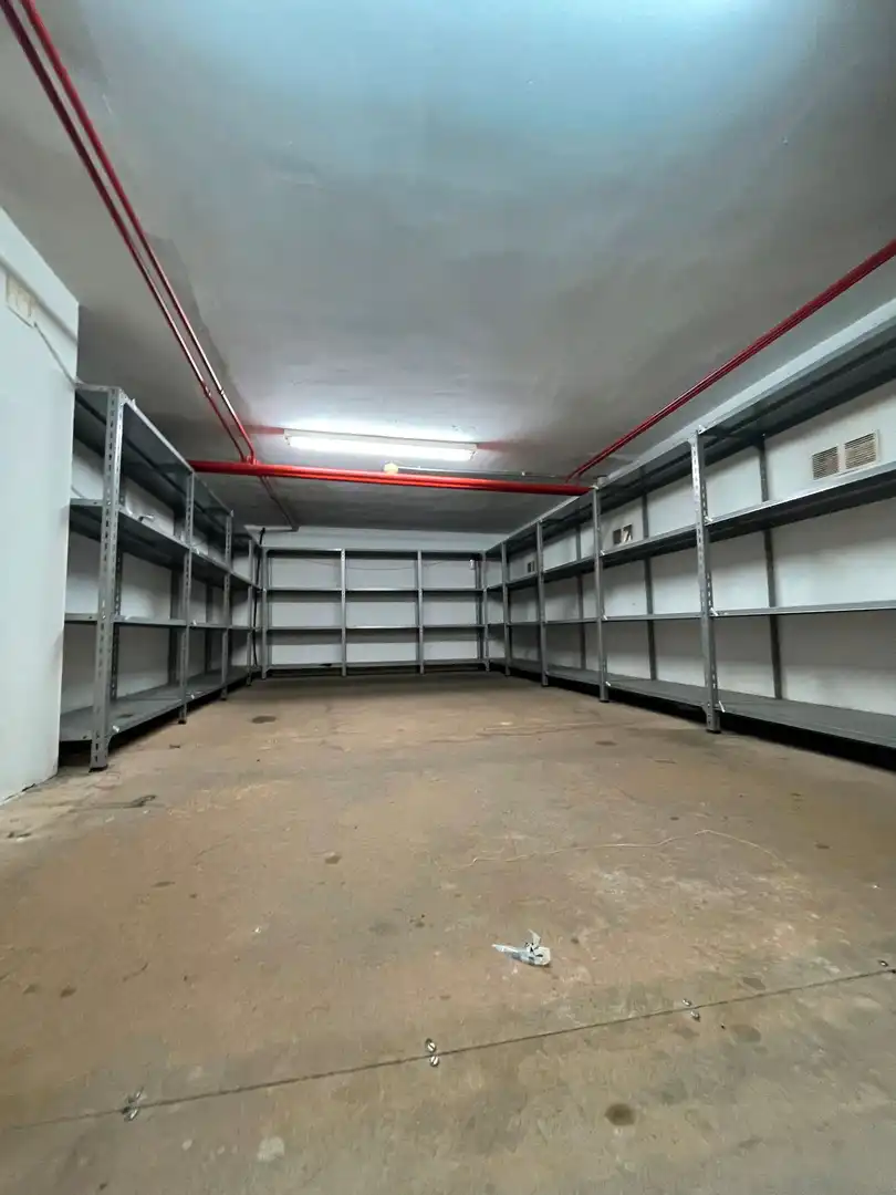Locale commerciale in vendita a Calle 12, imagen 11