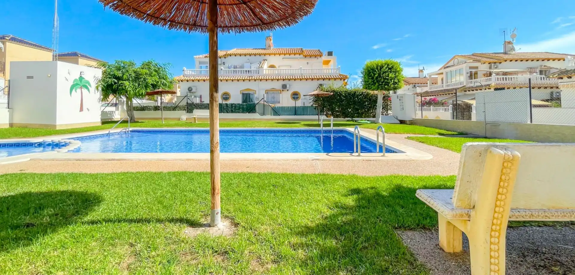 Adosado con terraza en venta en Orihuela Costa, imagen 2