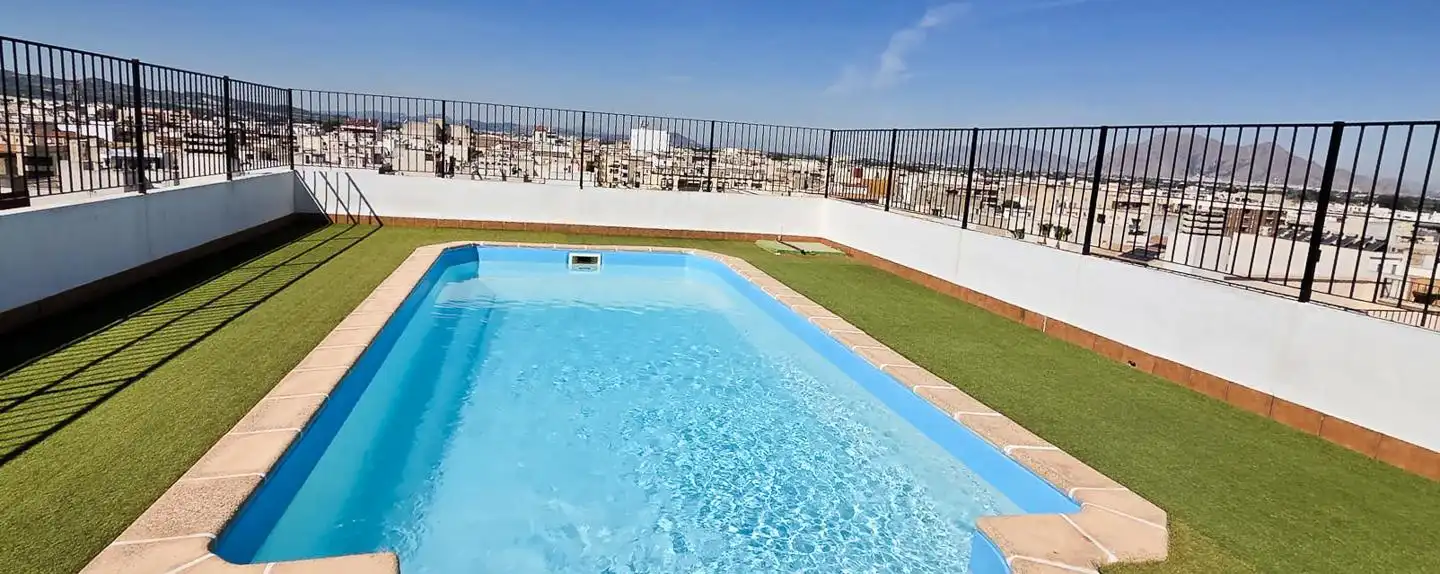 Piscina de Piso en venta en Almoradí con Balcón y Piscina comunitaria