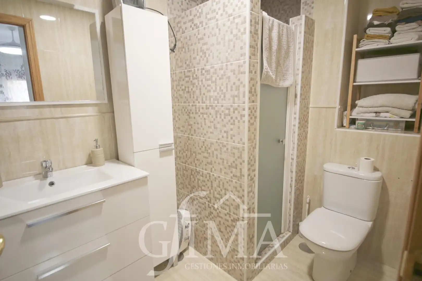 Flat with terrace for sale in Calle ANTONIO HUERTAS, imagen 18