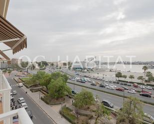 Vista exterior de Pis de lloguer en  Valencia Capital amb Aire condicionat i Balcó