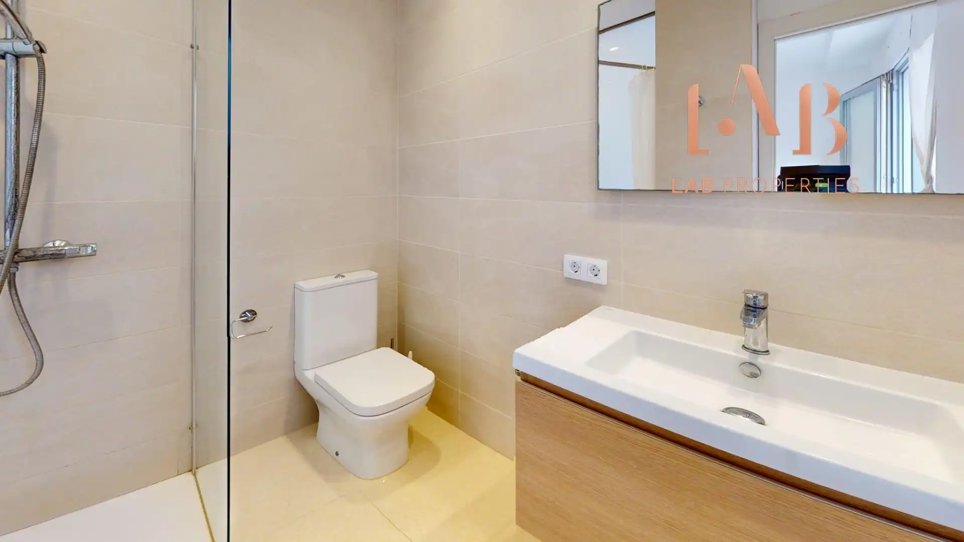 Baño de Local en venta en Santa Margalida