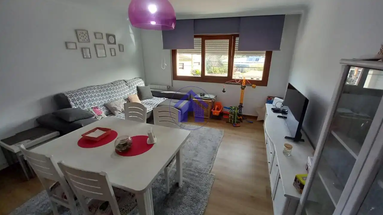 Living room of Houses for sale in Vigo   with Heating, Private garden and Parquet flooring