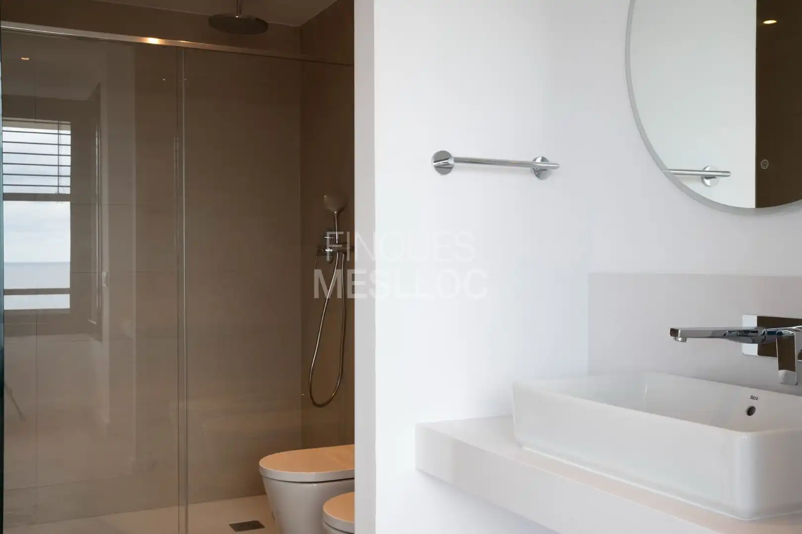 Bathroom of Houses for rent in Montgat  with Air Conditioner, Heating and Private garden