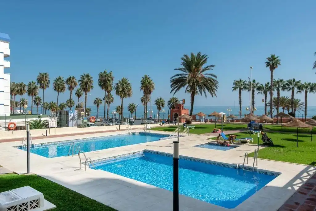 Dúplex amb piscina en venda a Calle Torrealmádena, imagen 20