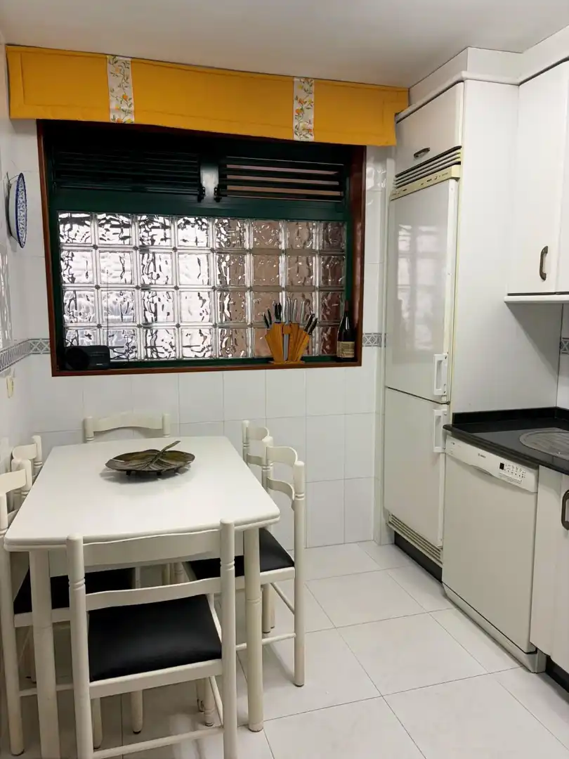 Kitchen of Flat for rent in Cangas   with Furnished and Balcony