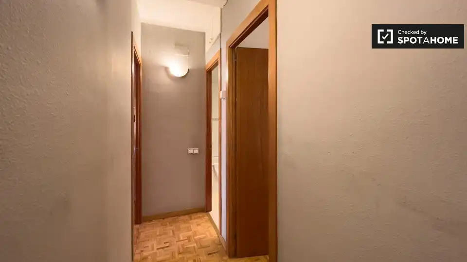 Room in Sant Andreu de Palomar