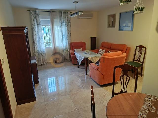 Piso en Alquiler en San Ildefonso - Catedral