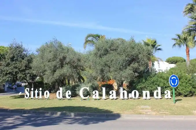 Apartamento con piscina en venta en Calahonda, imagen 18