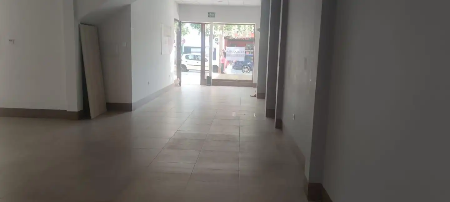 Geschaftsraum zur Miete in Sevilla