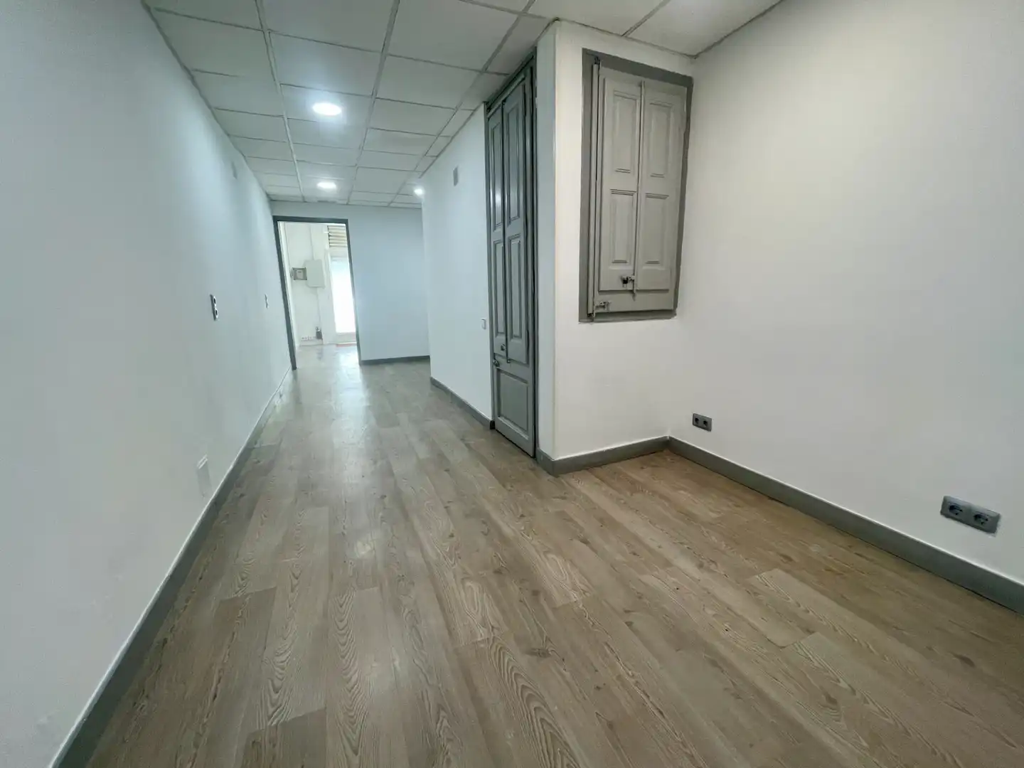 Local comercial de lloguer a Calle de Mallorca, imagen 2