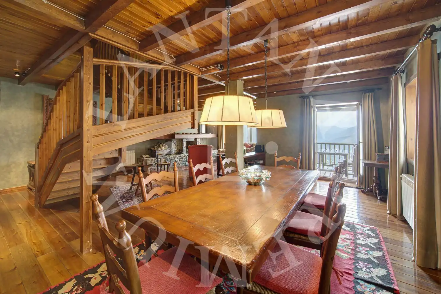 Comedor de Casa adosada en venta en Naut Aran con Calefacción, Jardín privado y Parquet