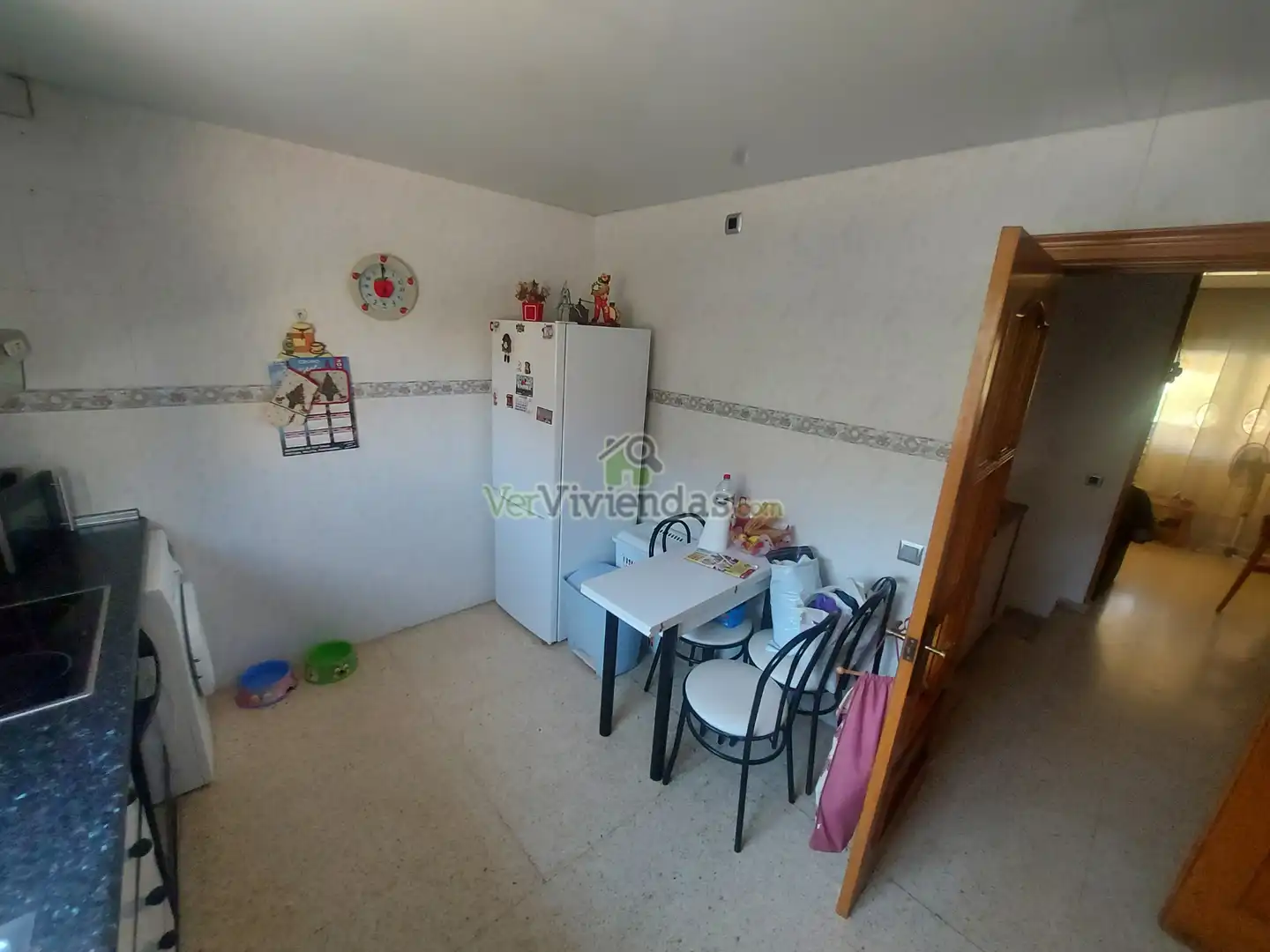 Casa adosada en venda a Carrer Josep Pla, 8, Abrera