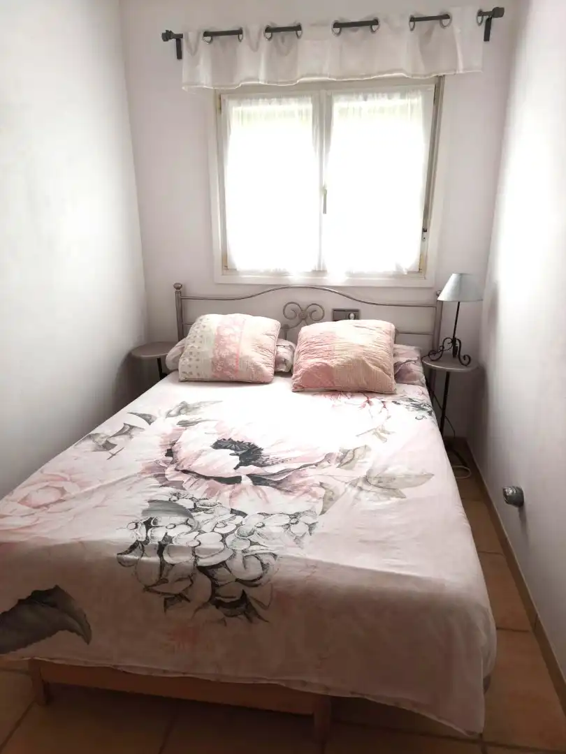 Habitación de Casa adosada en venta en Mont-roig del Camp con Aire acondicionado, Calefacción y Terraza