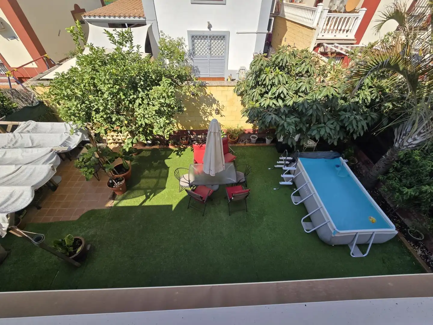 Terrassa de Casa o xalet en venda en Montequinto amb Aire condicionat, Calefacció i Jardí privat