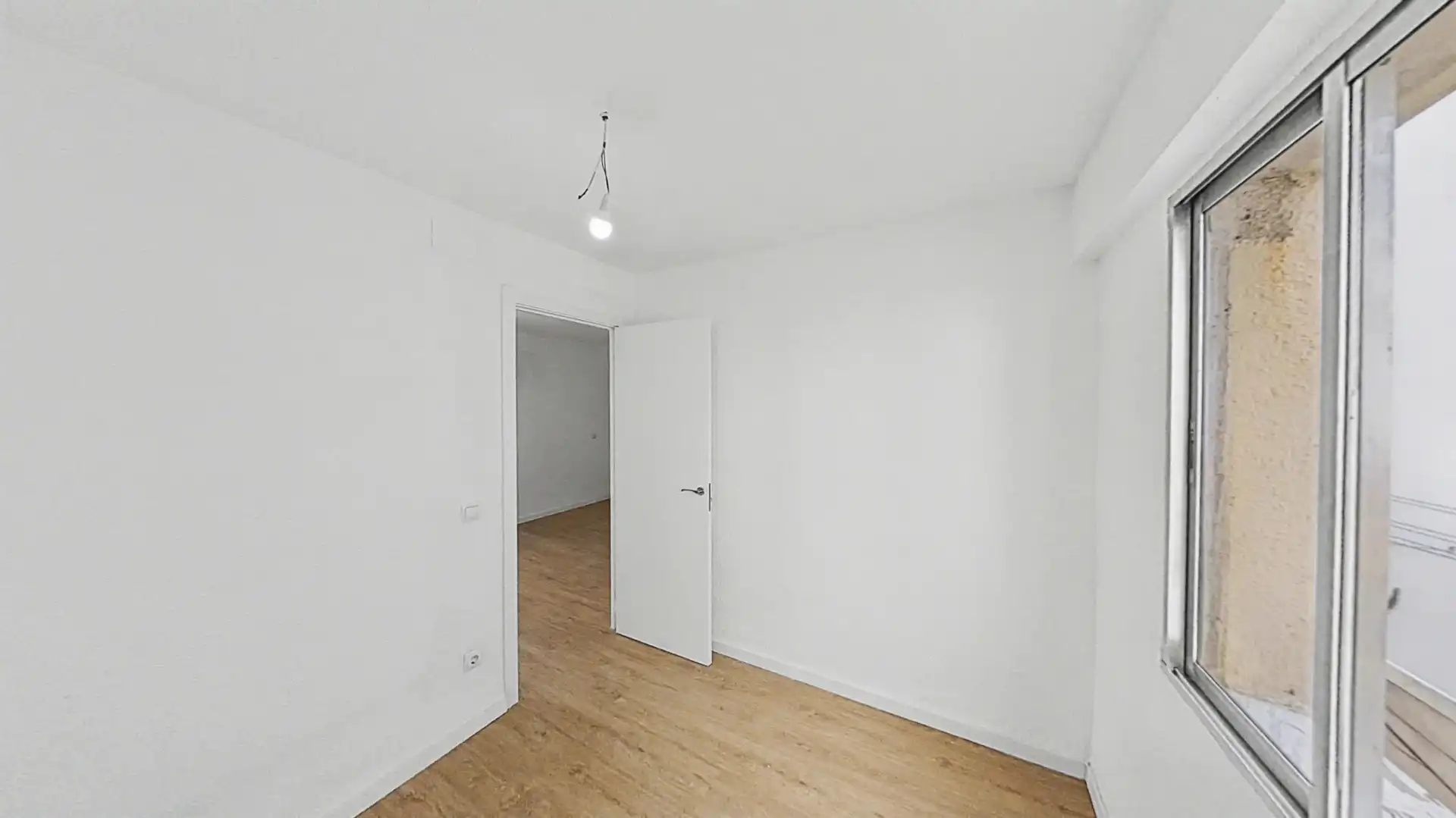 Bedroom of Flat for rent in Madrid  with Oven and Pets allowed