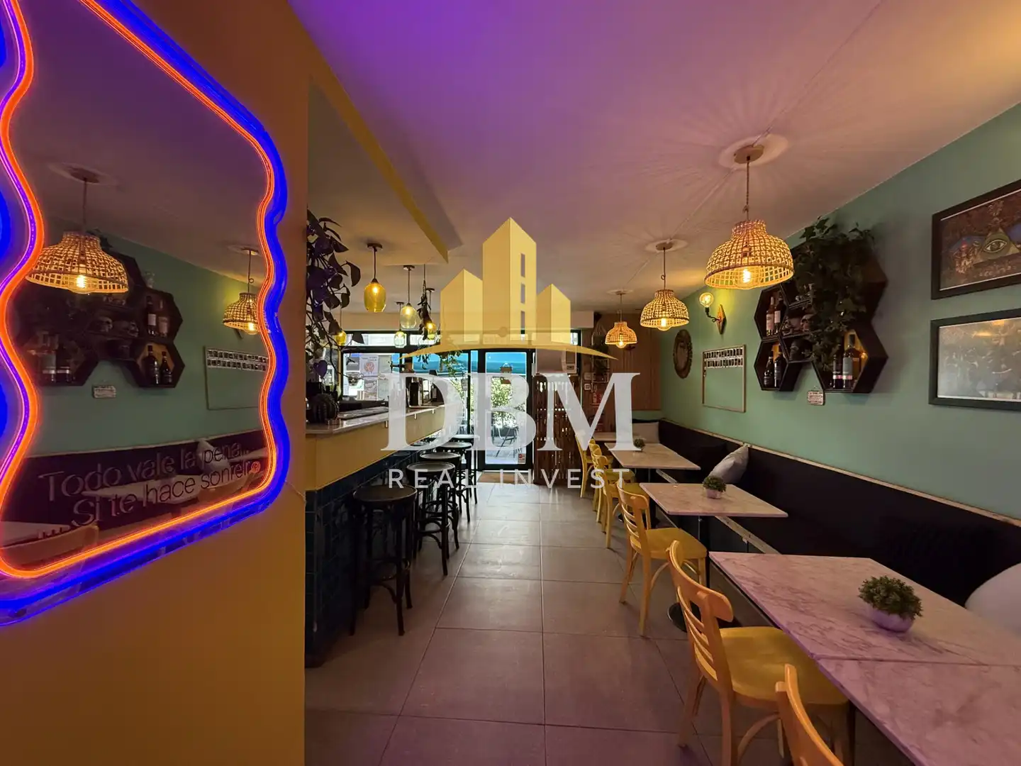 Business premises for transfer in Sant Martí, imagen 21