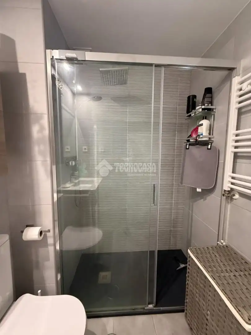 Bany de Pis en venda en Madrid amb Aire condicionat, Calefacció i Piscina comunitària