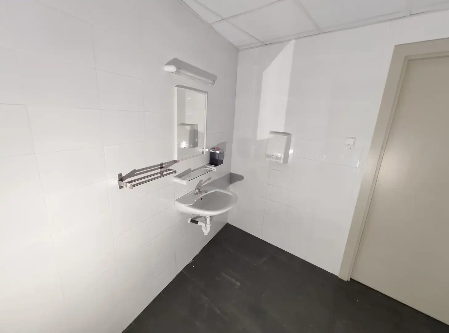 Baño de Local en venta en Terrassa