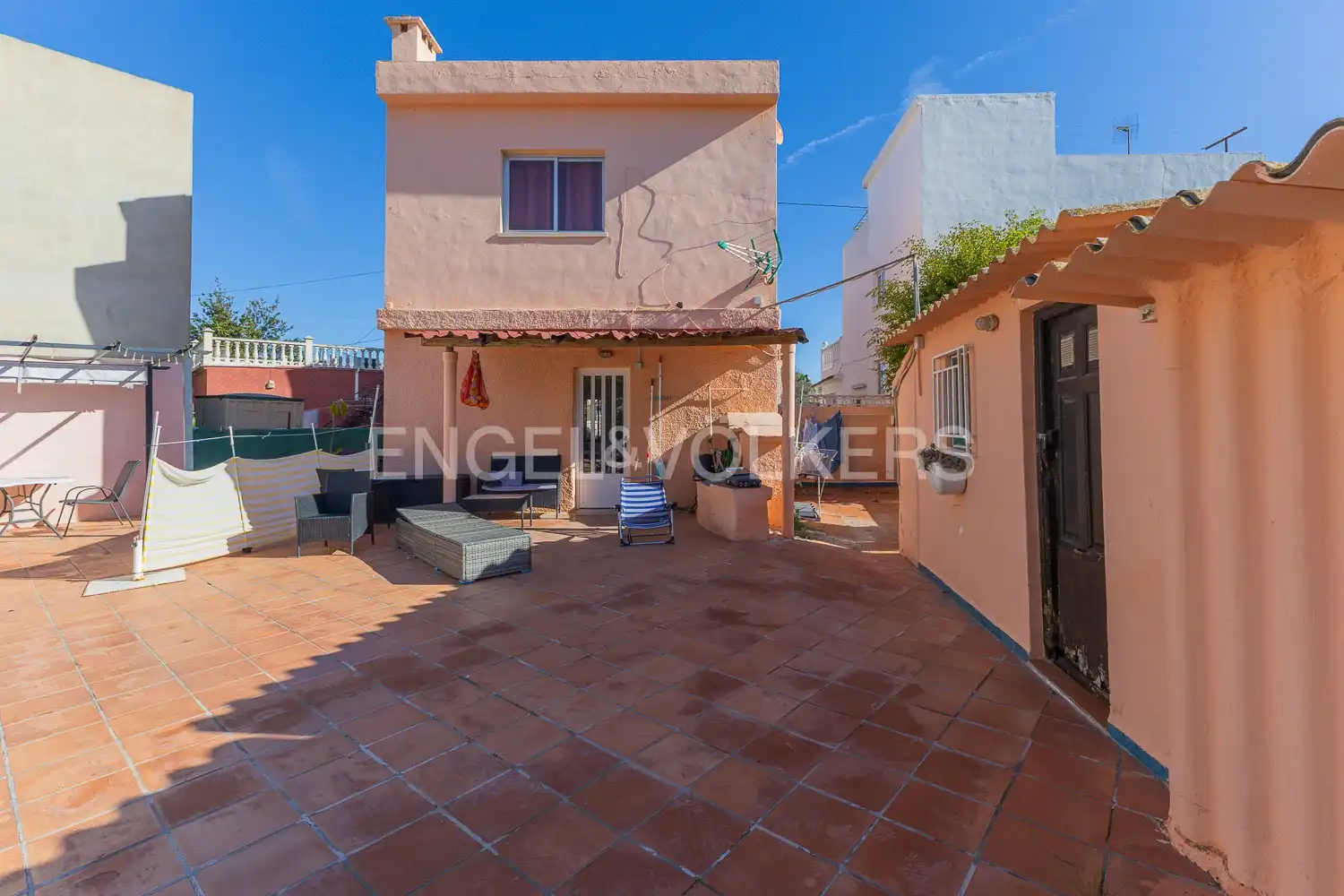 Exterior view of Houses for sale in Gandia  with Heating, Private garden and Balcony