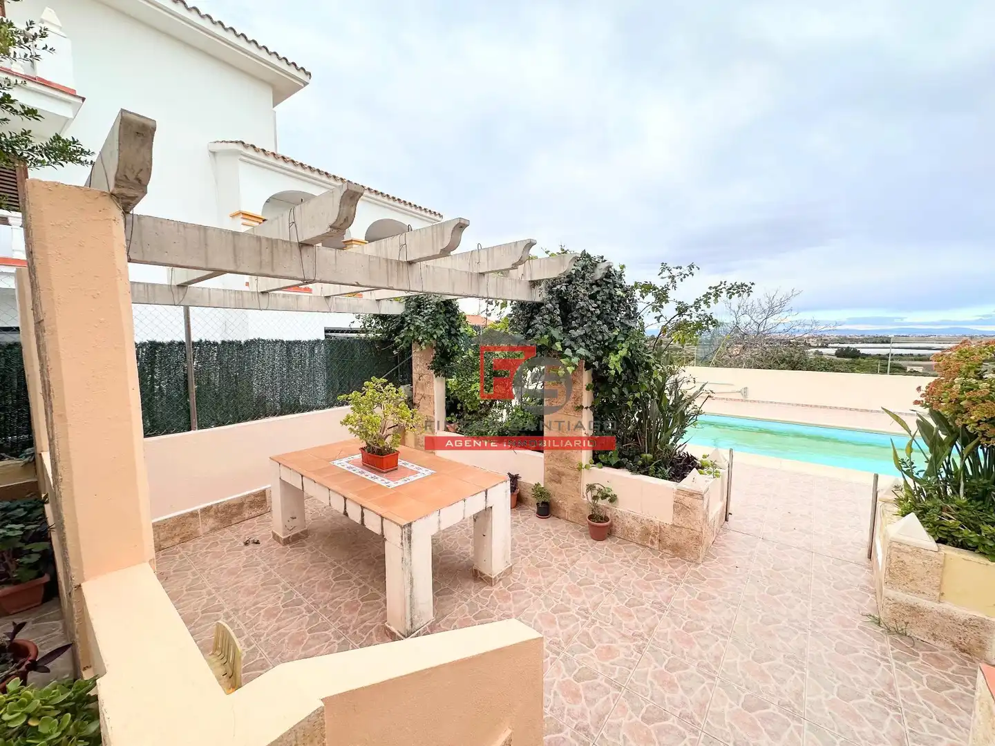 Vista exterior de Casa o xalet en venda en Cullera amb Jardí privat, Terrassa i Traster