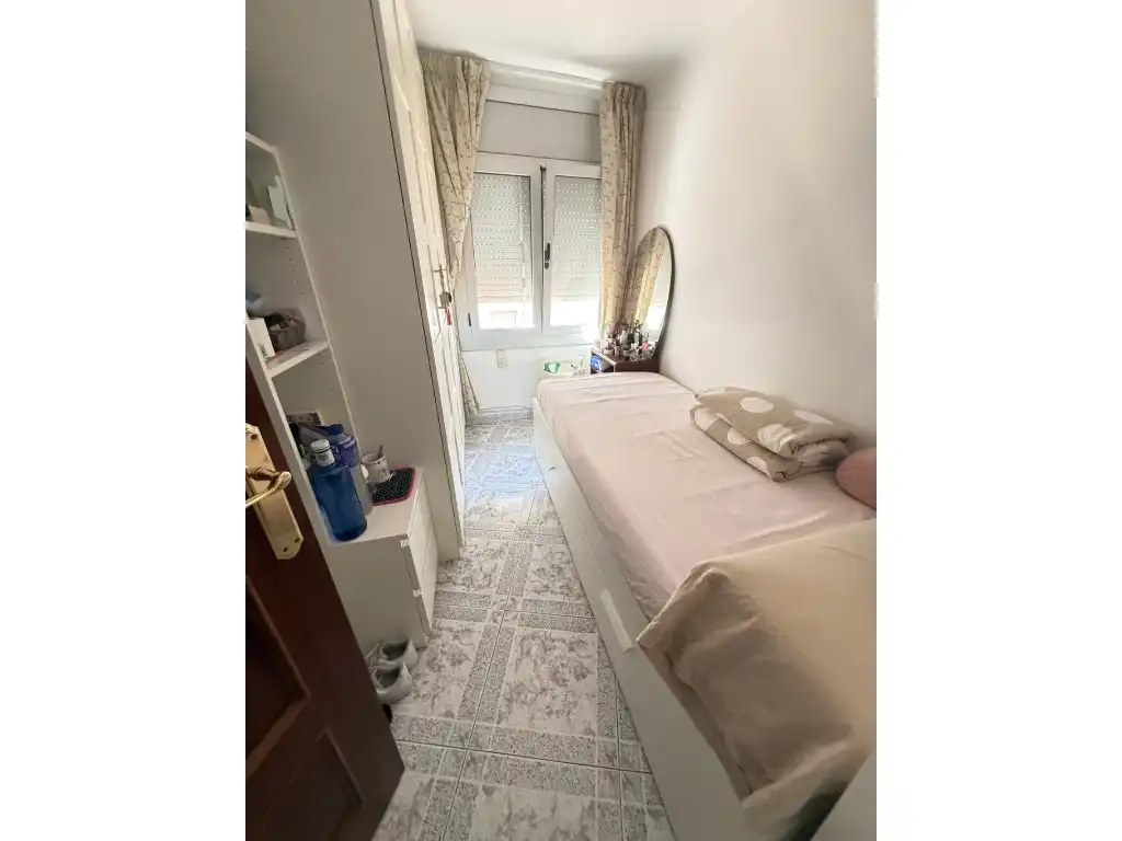 Dormitori de Apartament en venda en Esplugues de Llobregat