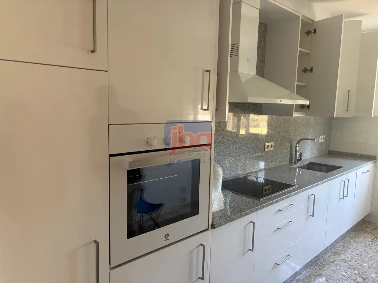 Casa amb terrassa de lloguer a San Cibrao das Viñas, imagen 8