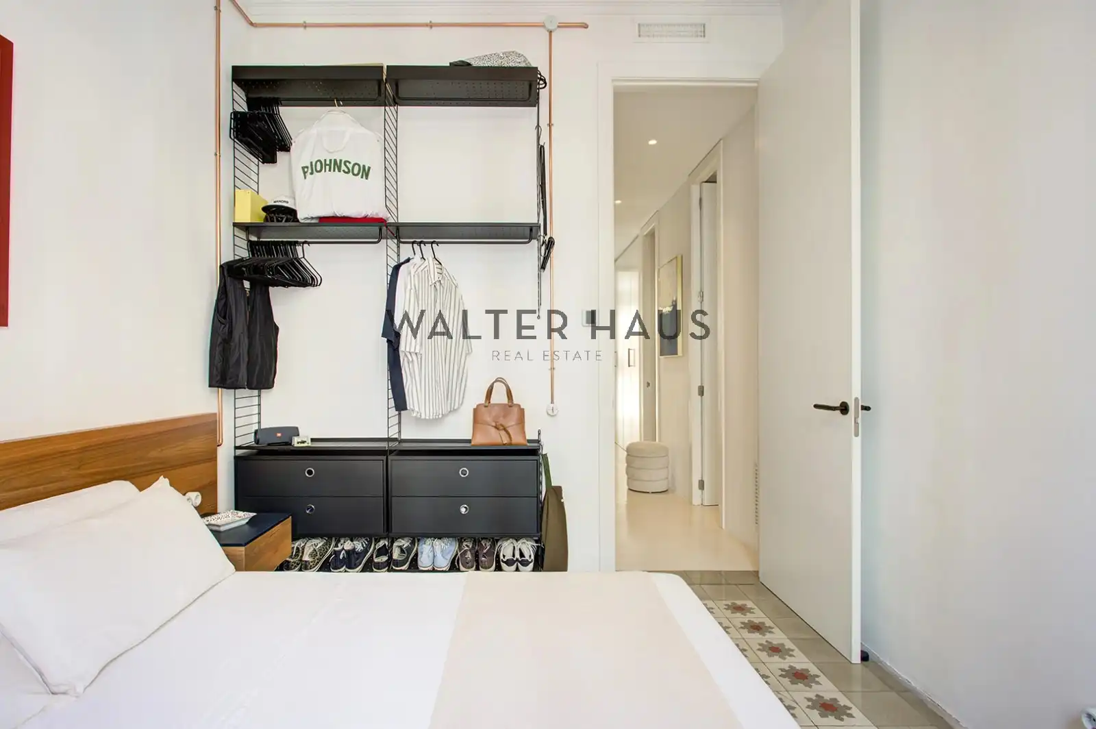 Habitación de Piso en venta en Barcelona con Aire acondicionado, Calefacción y Balcón